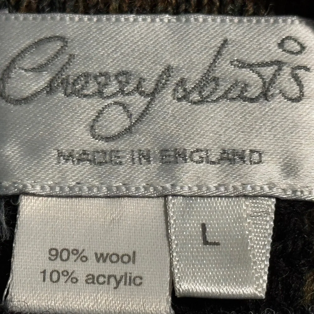 Cherry Lewis Vintage Wool  Fair Isle Sweater (L) - Picture 3 of 4